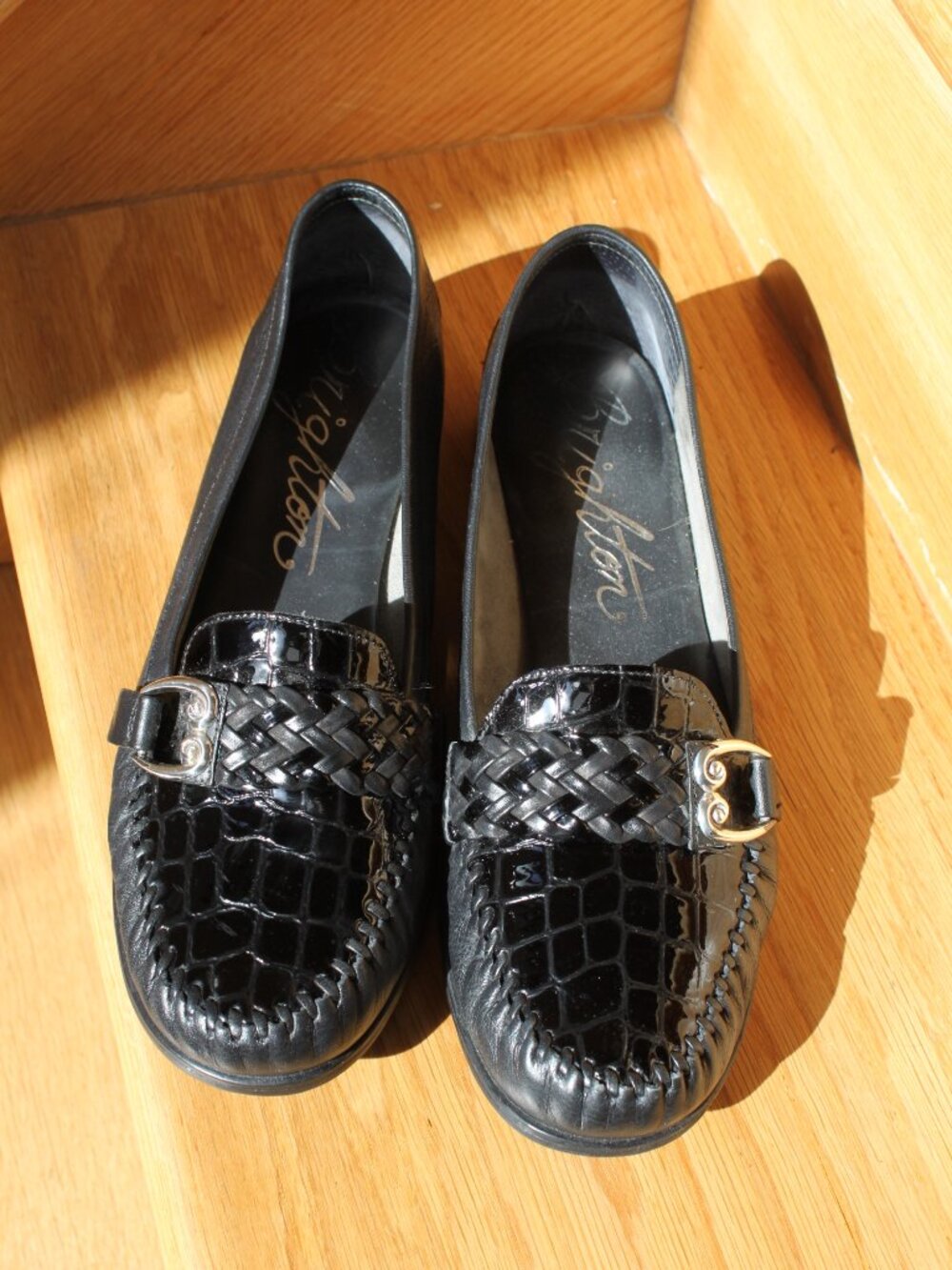 Brighton MESA Black Faux Alligator Leather Loafers Croc 9M